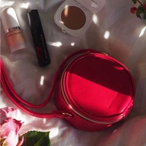Marc Jacobs beauty Mini red purse Cosmetic Bag crossbody dew drop mascara bronze